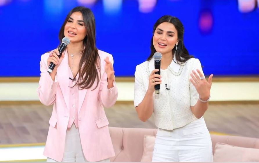 رانيا منصور: بابانا كان بيتلغبط بينى وبين نورها.. ومفيش غير ماما اللي ...